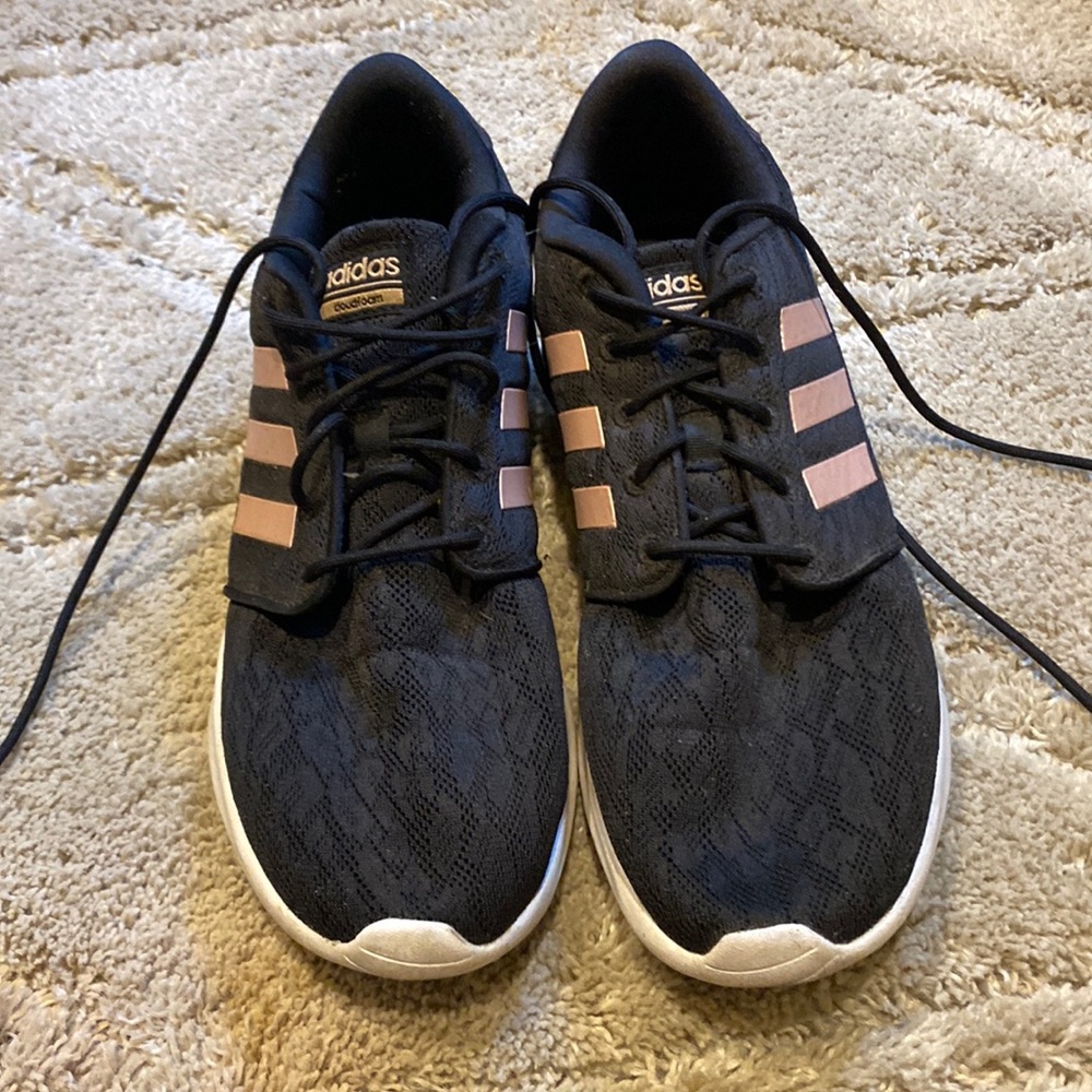 Cute size 11 womens adidas cloud foam sneakers